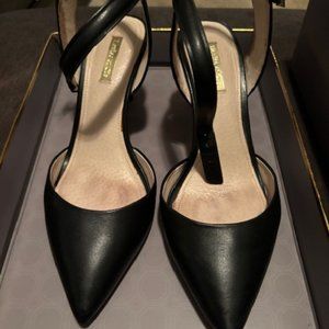 Louie et Cie Heels Size 9